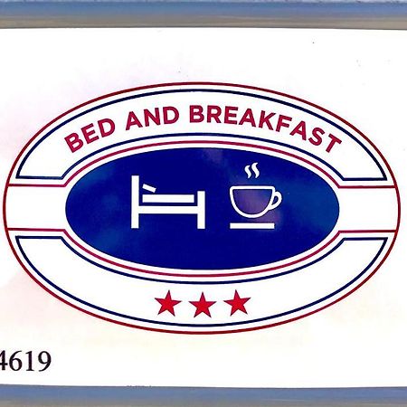 Antico Corso Charme Bed & Breakfast Cagliari Bagian luar foto
