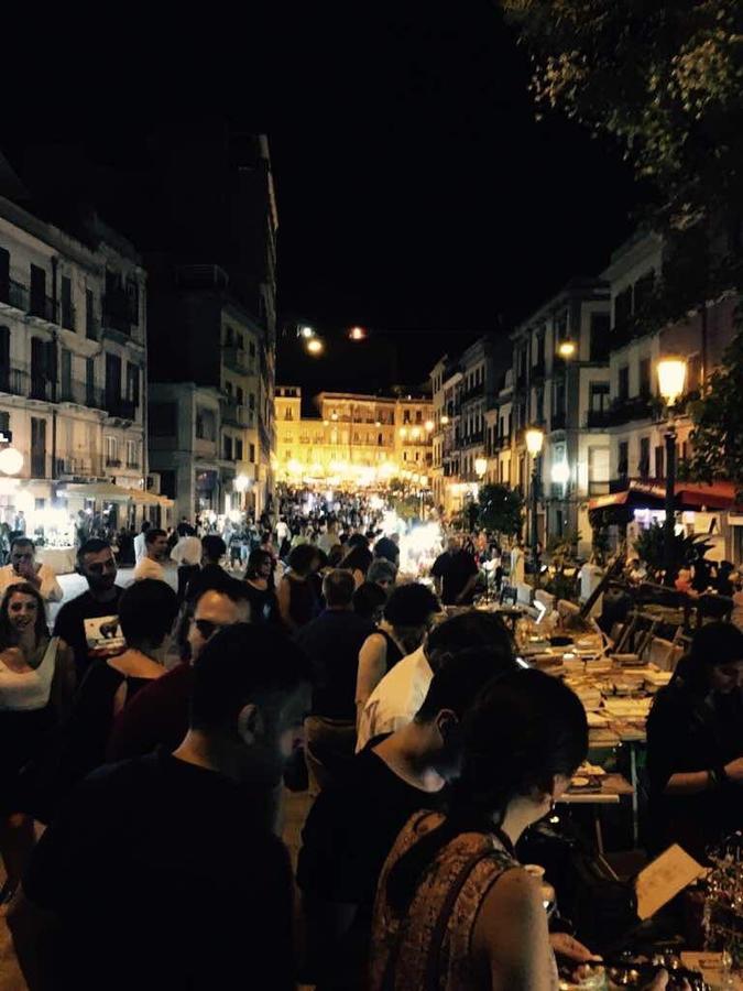 Antico Corso Charme Bed & Breakfast Cagliari Bagian luar foto