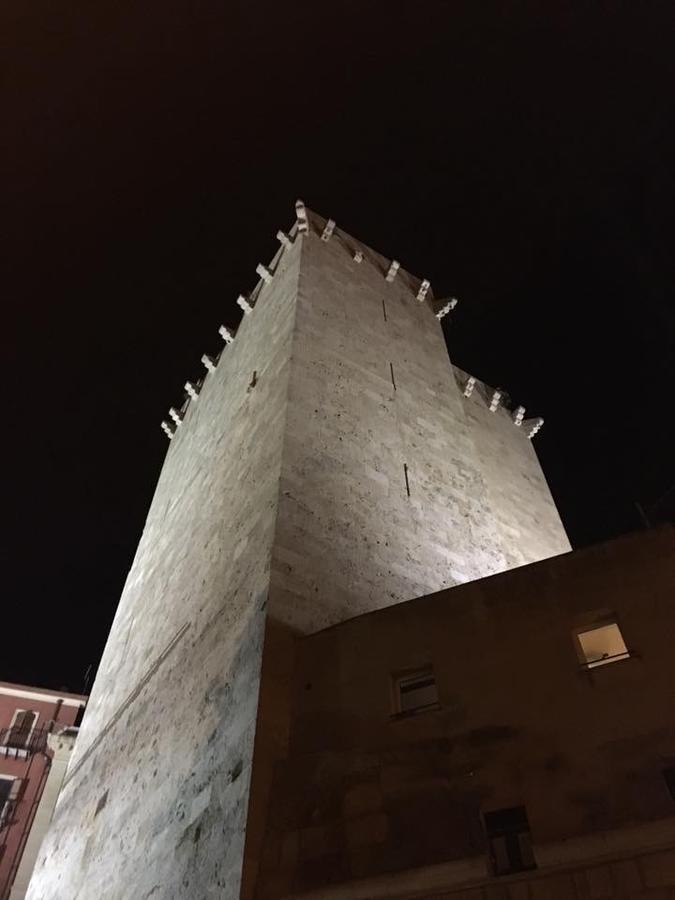 Antico Corso Charme Bed & Breakfast Cagliari Bagian luar foto