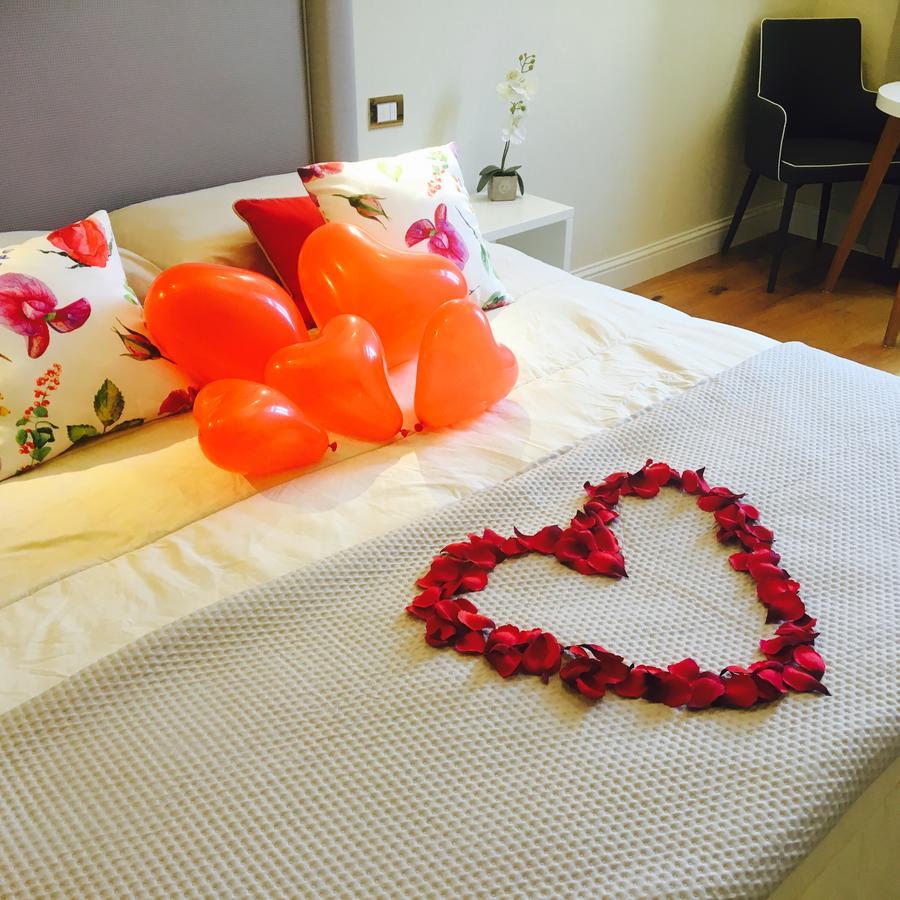 Antico Corso Charme Bed & Breakfast Cagliari Bagian luar foto