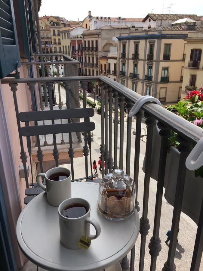 Antico Corso Charme Bed & Breakfast Cagliari Bagian luar foto